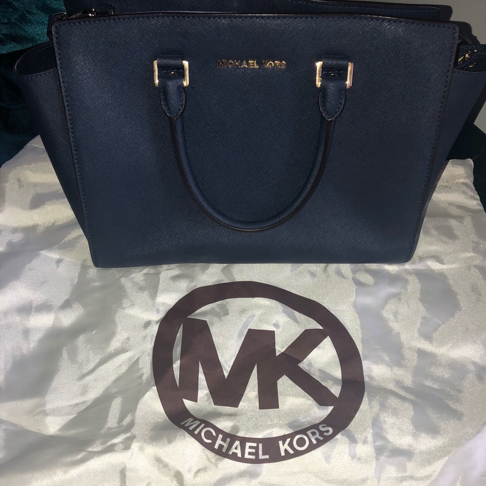 Michael Kors SELMA satchel